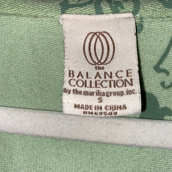 The Balance Collection green hoodie with pockets S - Picture 2 of 5